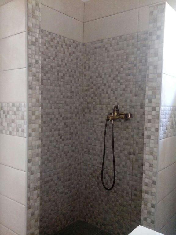 לושטיצה Apartmani Roganovic מראה חיצוני תמונה