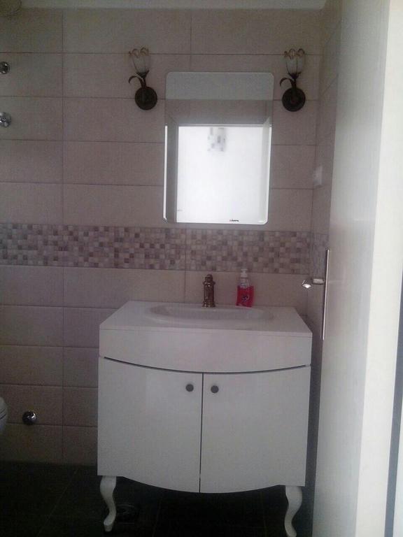 לושטיצה Apartmani Roganovic מראה חיצוני תמונה