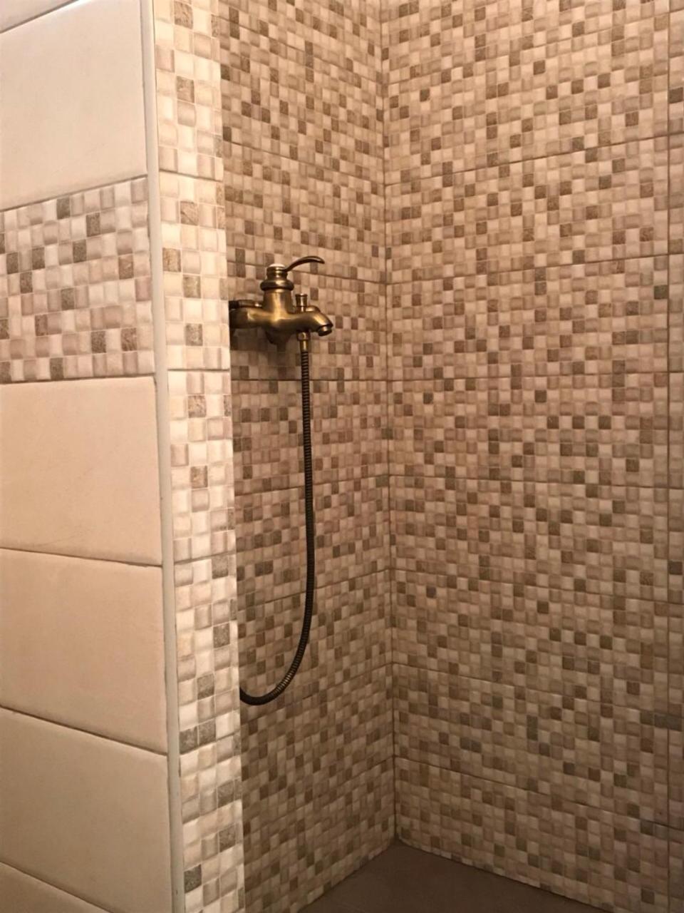 לושטיצה Apartmani Roganovic מראה חיצוני תמונה